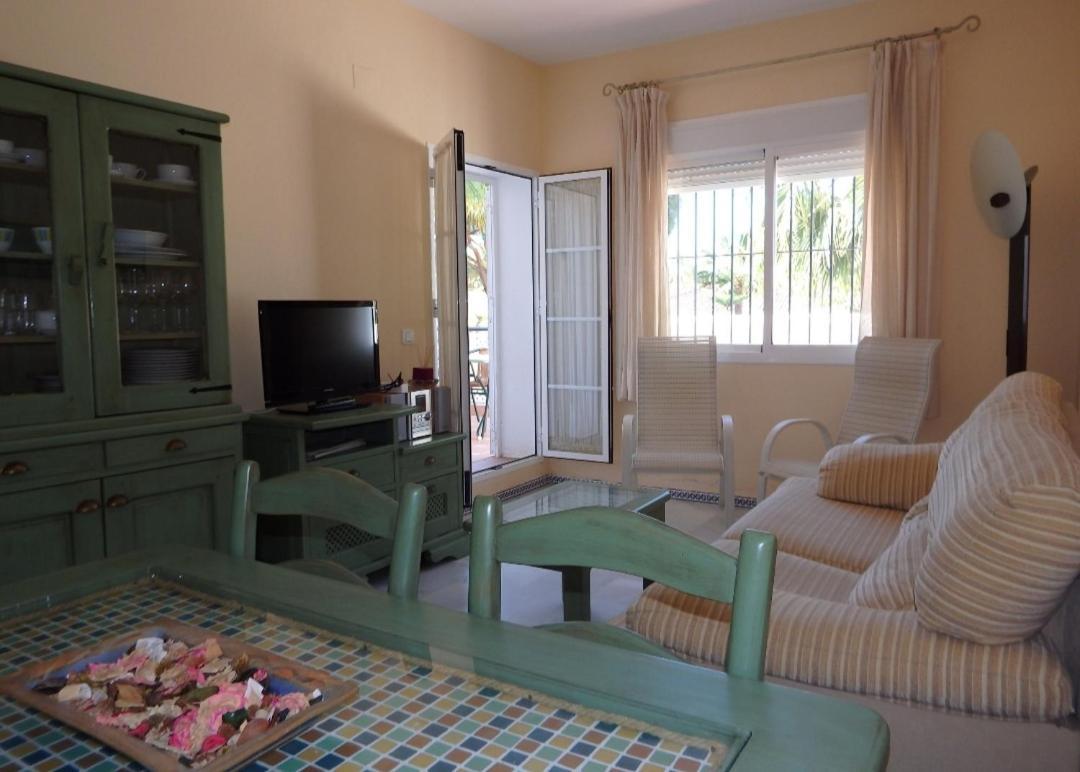 Apartment La Barrosa ,urb Veleros